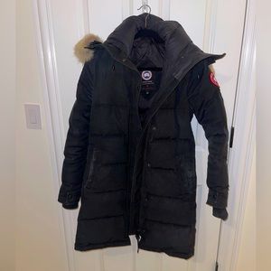CANADA GOOSE WOMEN’S SHELBURNE DOWN PARKA- M